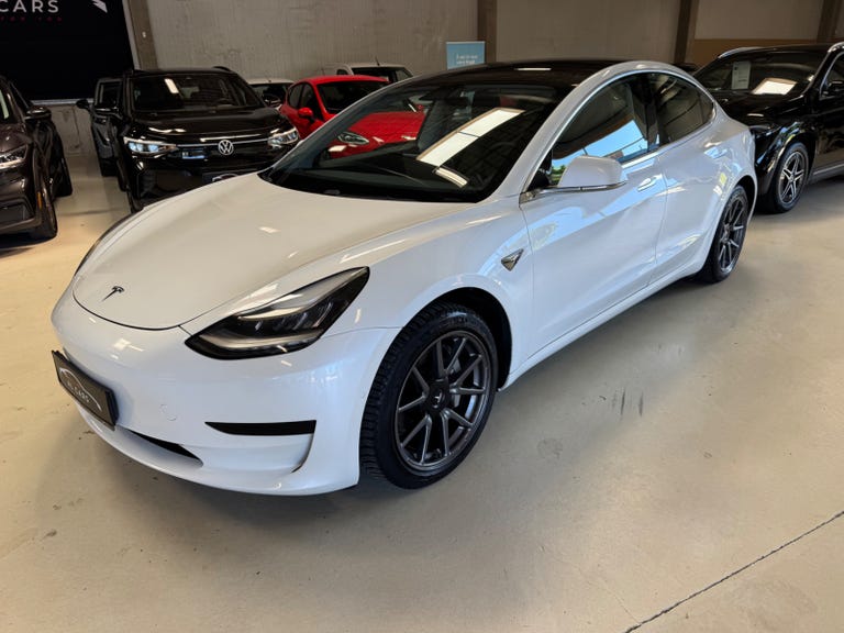 Tesla Model 3 Standard Range+ RWD