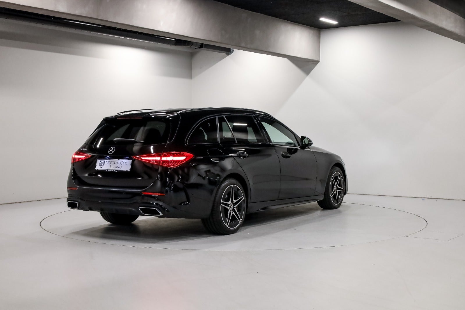 Mercedes-Benz C300 e 2,0 AMG Line stc. aut.