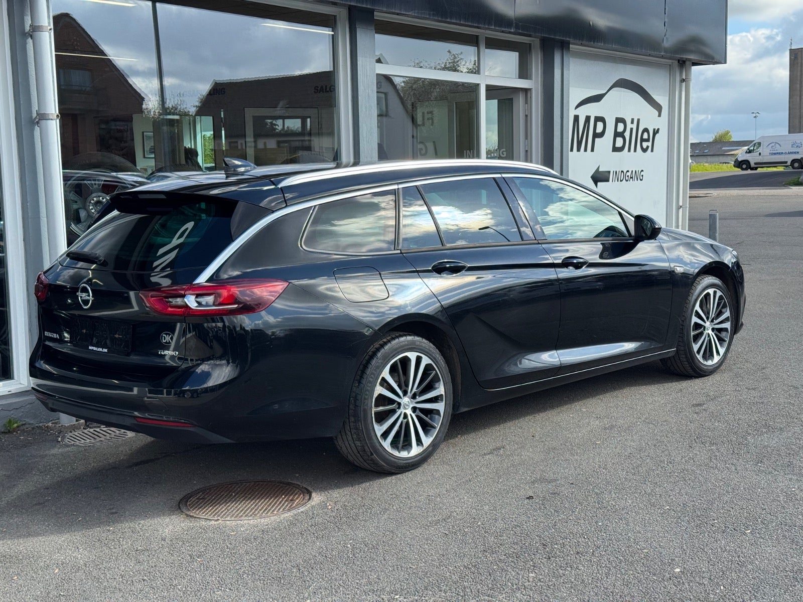 Billede af Opel Insignia 1,5 T 165 Dynamic Sports Tourer aut.