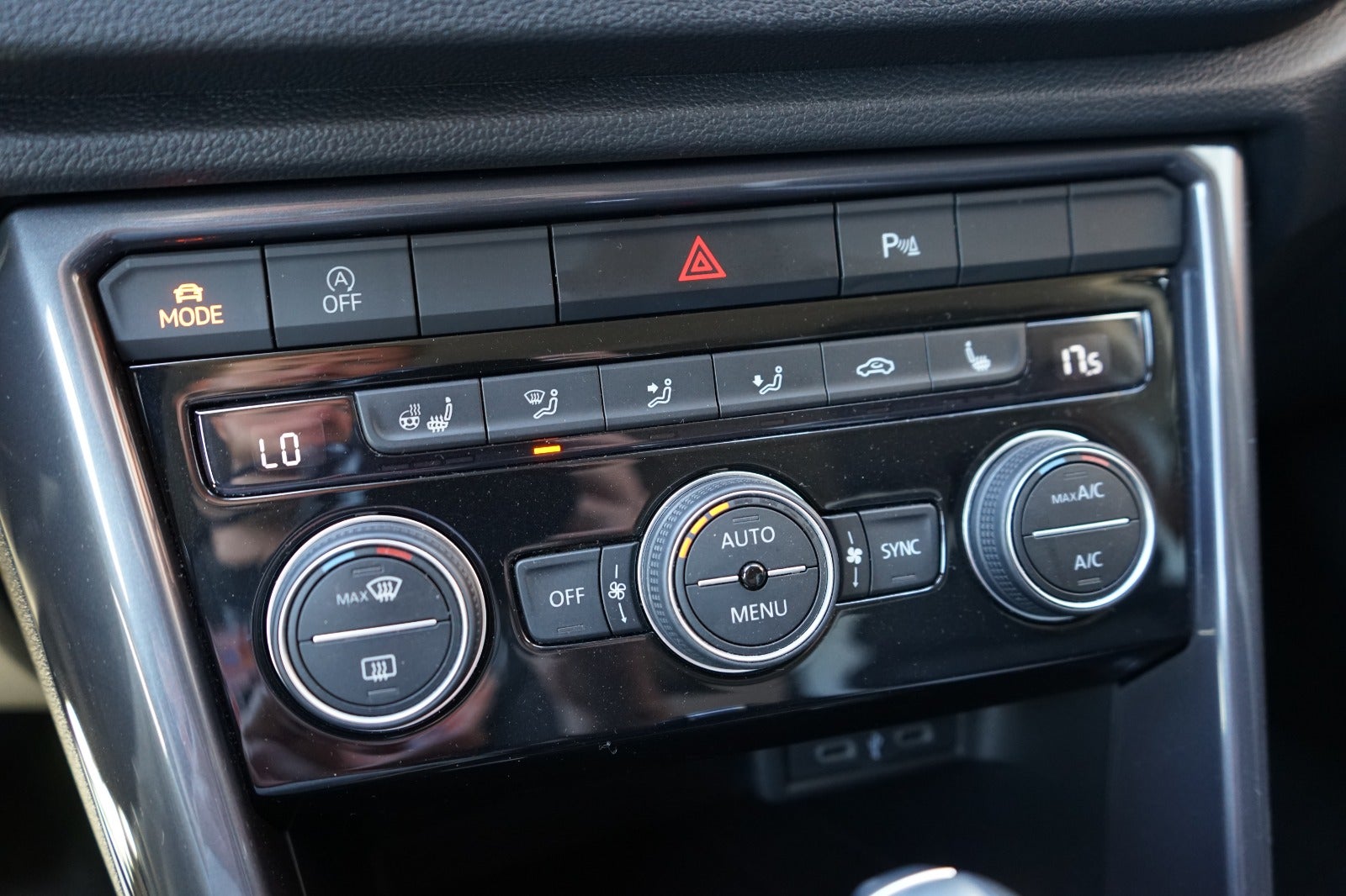 Billede af VW T-Roc 2,0 TDi 150 Style DSG Van