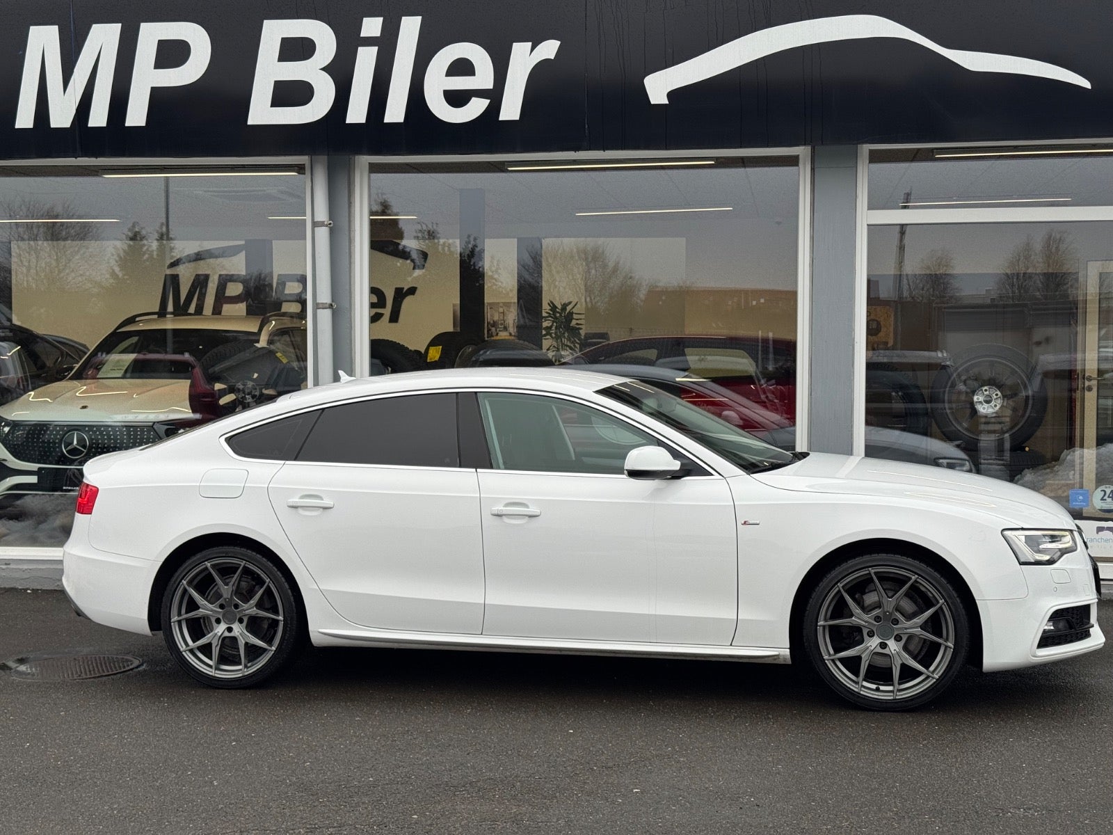 Billede af Audi A5 1,8 TFSi 144 S-line Sportback Multitr.