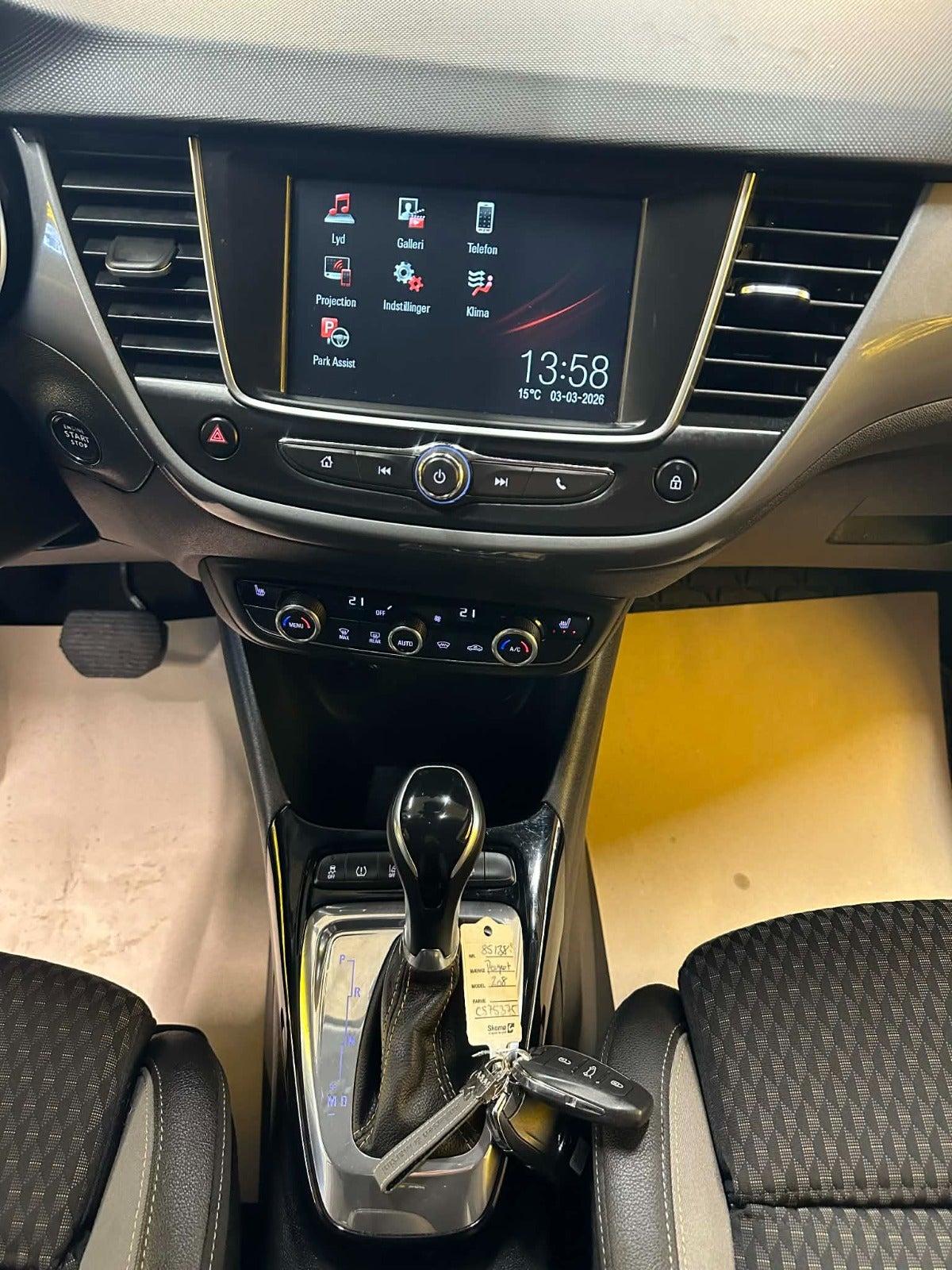 Billede af Opel Crossland X 1,2 T 130 Elegance aut.