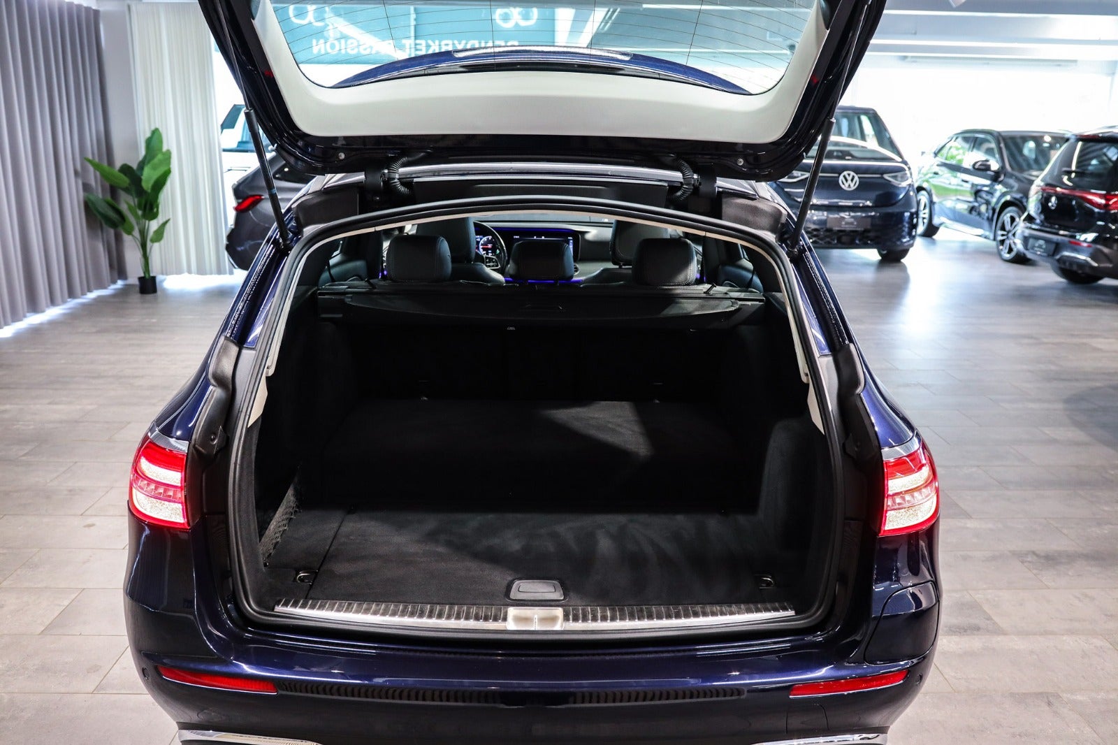 Billede af Mercedes E300 de 2,0 Advantage stc. aut.