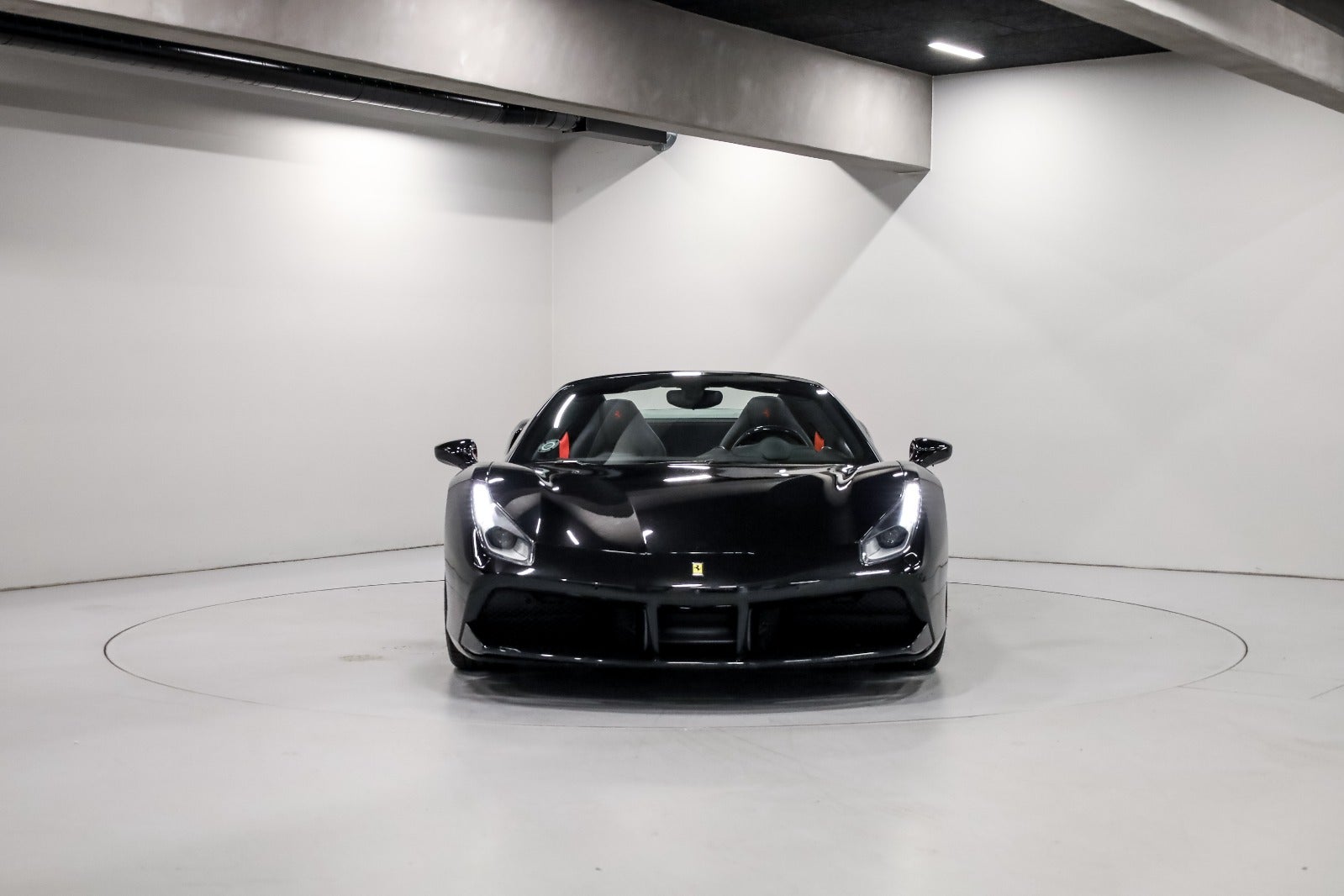 Ferrari 488 Spider 3,9 DCT