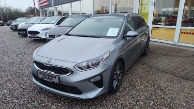 Kia Ceed 1,0 T-GDi Intro Edition SW Benzin modelår 2019 km 52000 Gråmetal træk ABS airbag servostyri