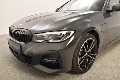 BMW 330e Touring M-Sport aut.