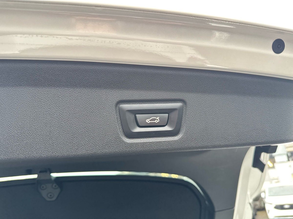 BMW i4 eDrive40 billede 19