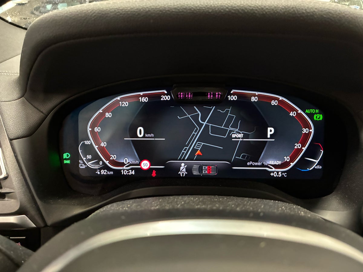 BMW iX3 Charged M-Sport billede 7