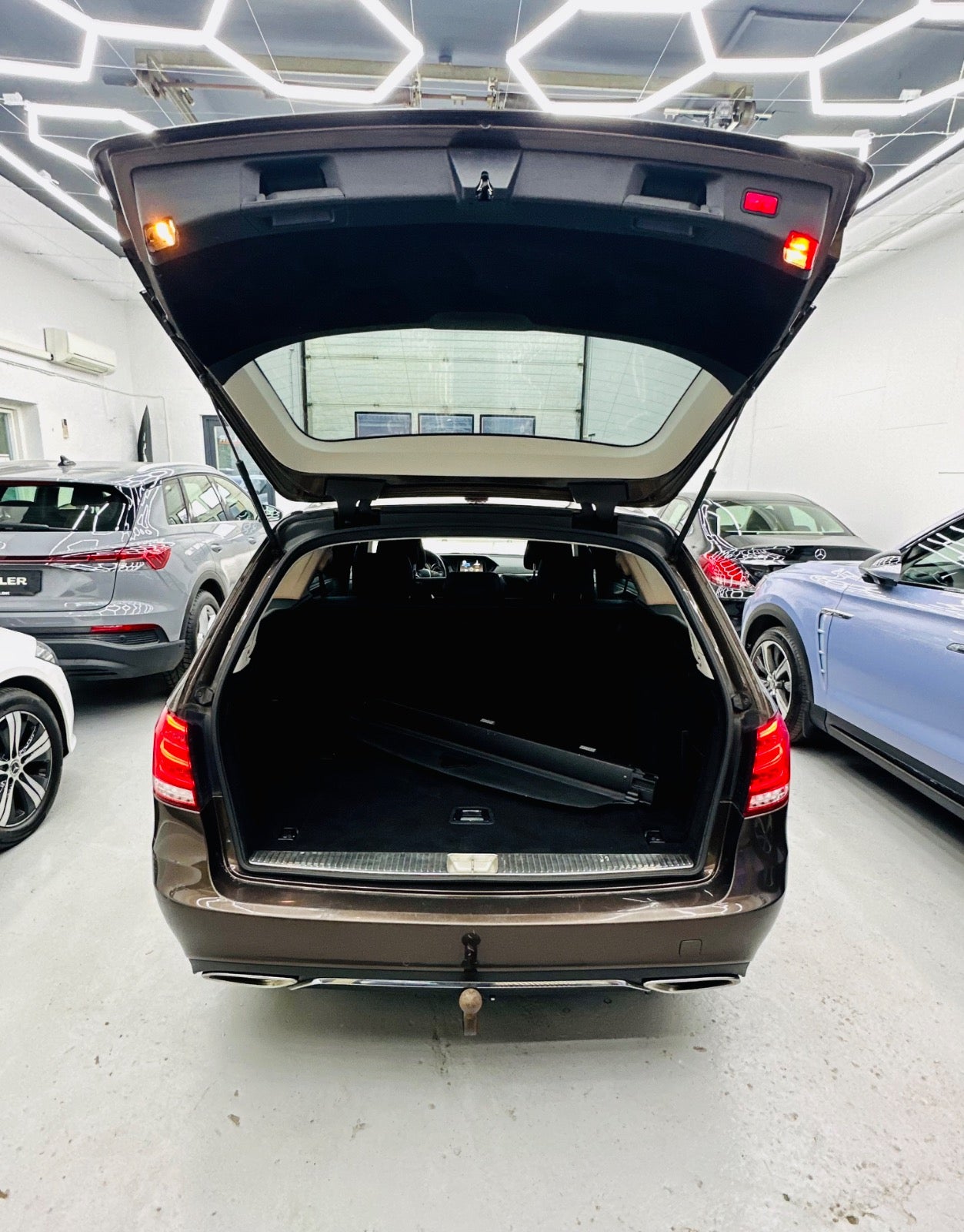 Billede af Mercedes E220 2,2 BlueTEC Avantgarde stc.
