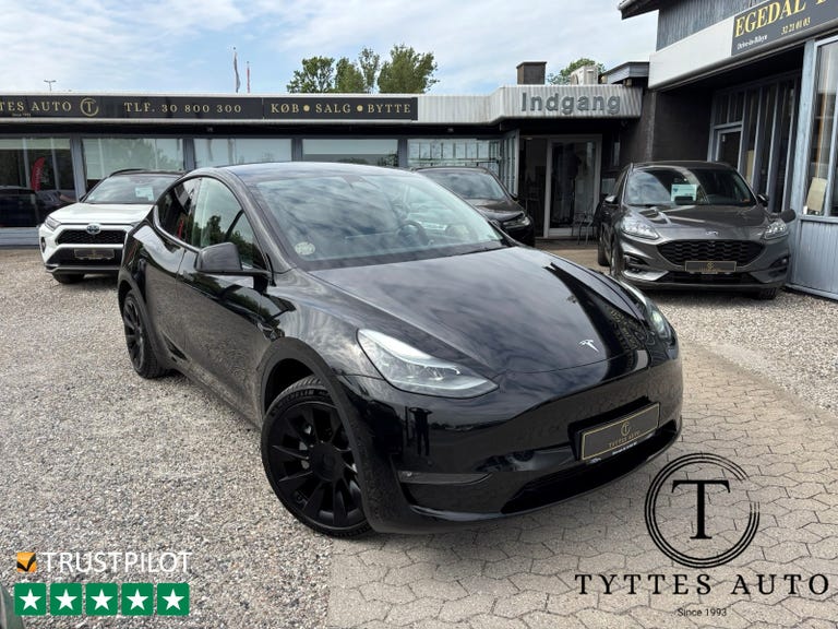 Tesla Model Y Long Range AWD