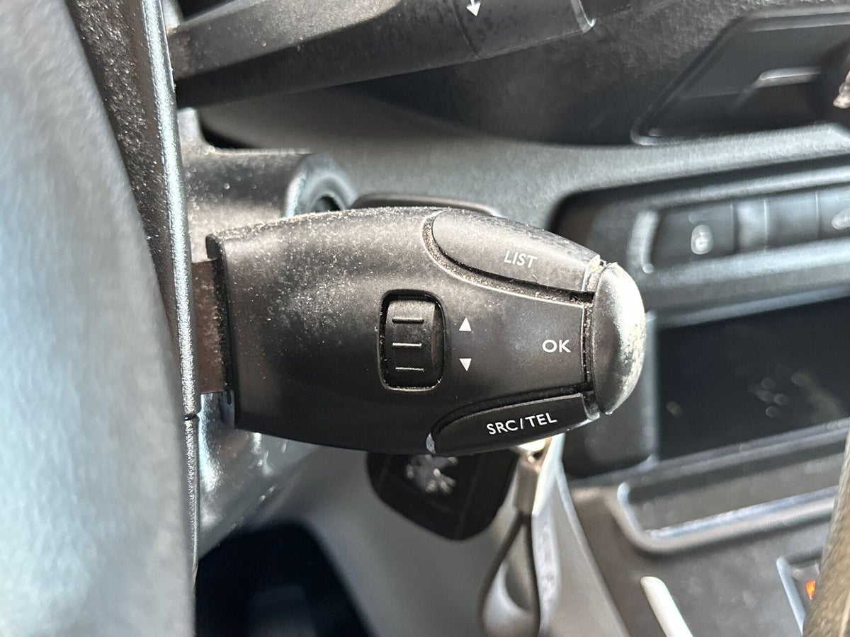 Peugeot e-Expert L2 Premium Van billede 18