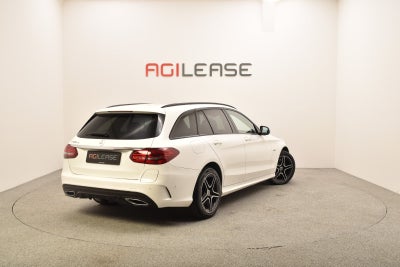 Mercedes C300 de AMG Line Night Edition stc. aut.