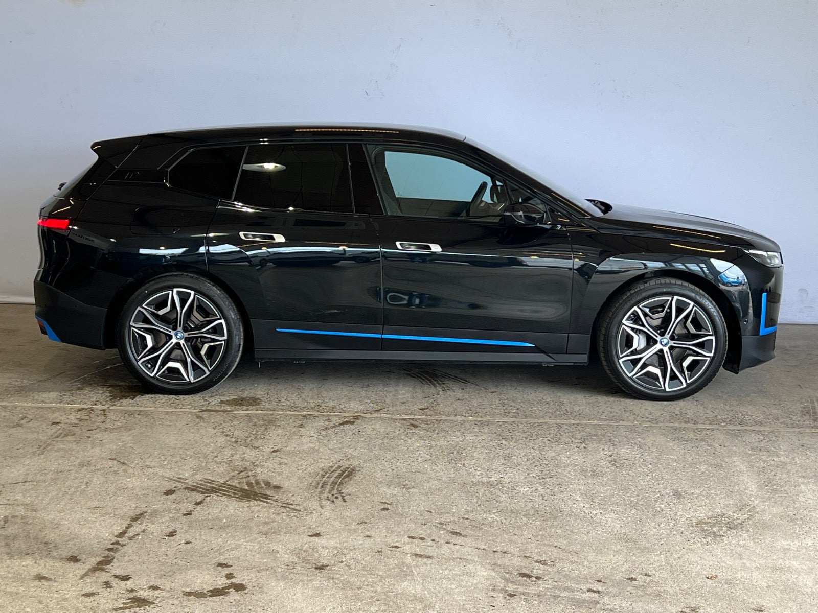 BMW iX xDrive40