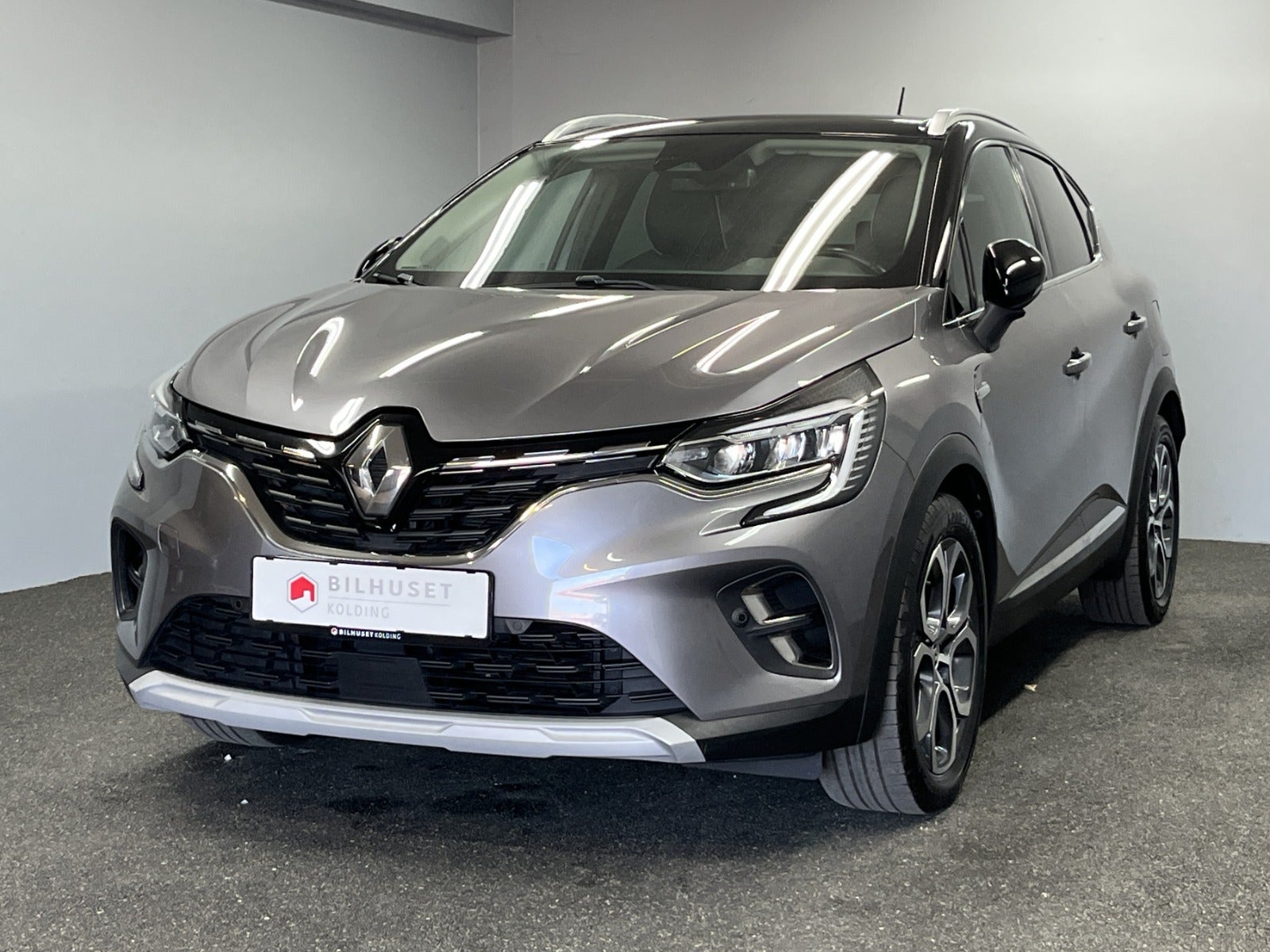 Billede af Renault Captur 1,6 E-Tech Intens