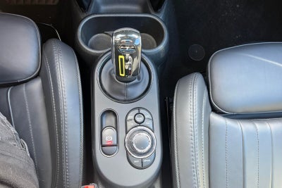 MINI Cooper SE Younique Trim