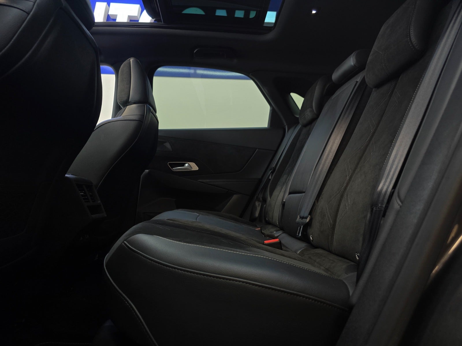 Billede af DS DS 7 CrossBack 2,0 BlueHDi 180 Prestige EAT8