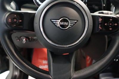 MINI Cooper SE Classic Trim