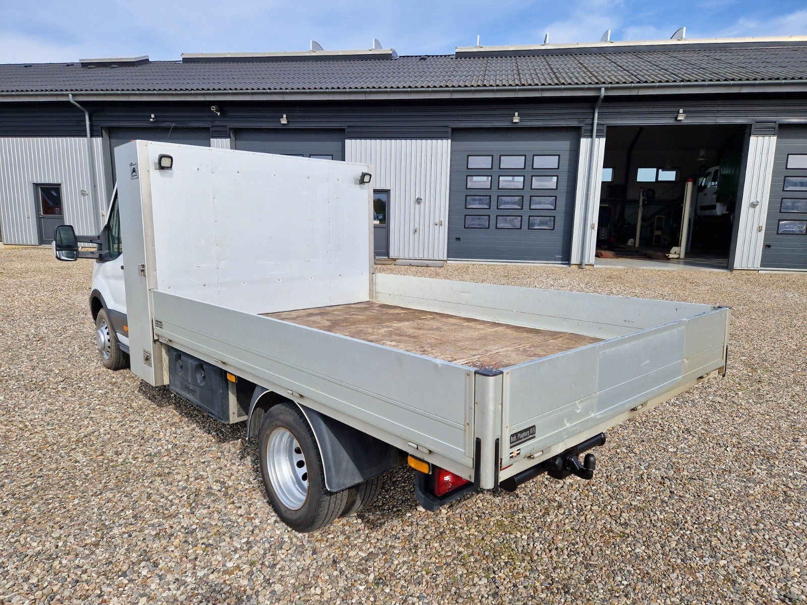 Billede af Ford Transit 350 L2 Chassis 2,0 TDCi 170 Lodvogn RWD