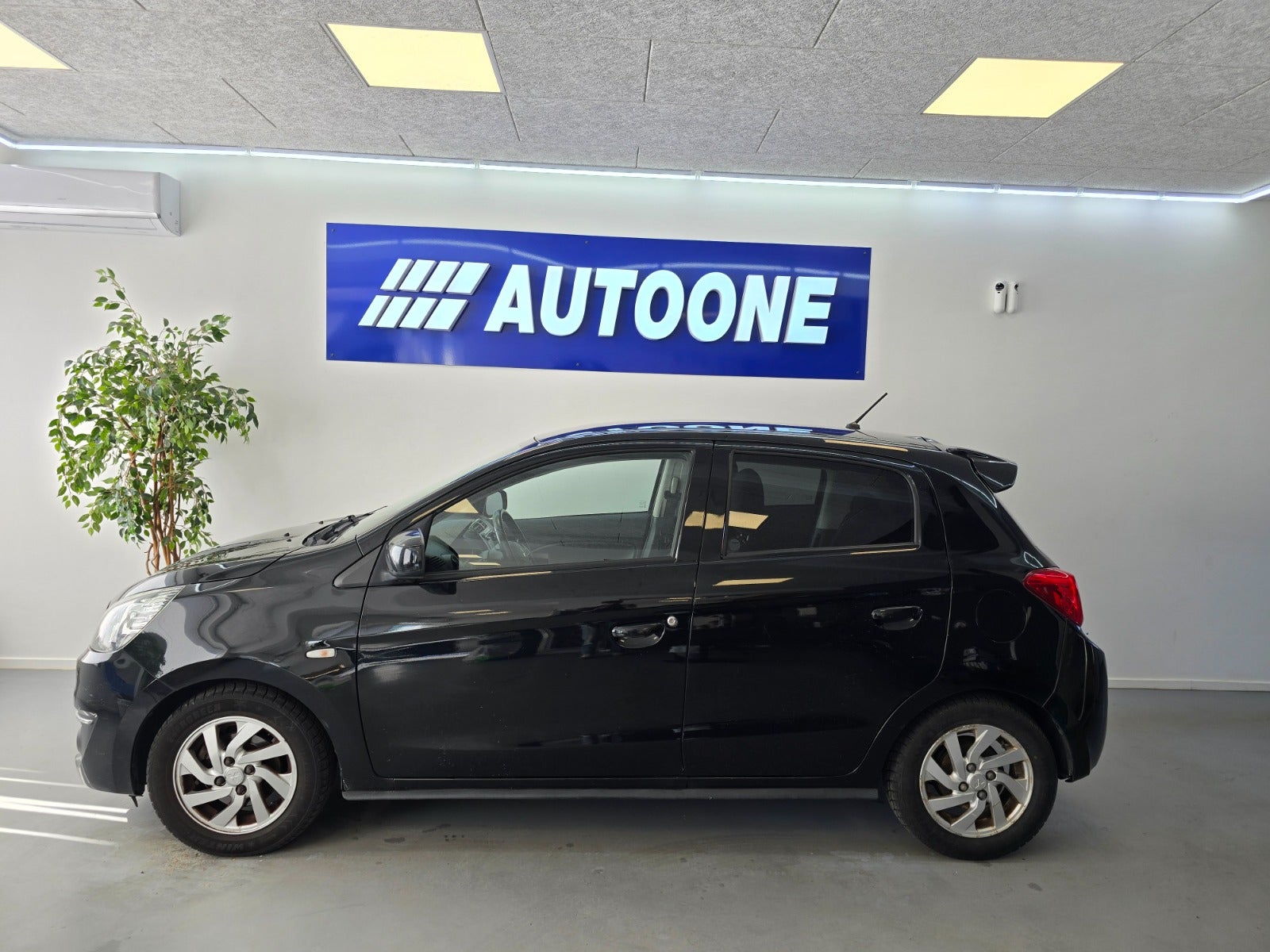 Billede af Mitsubishi Space Star 1,2 Anniversary Edition