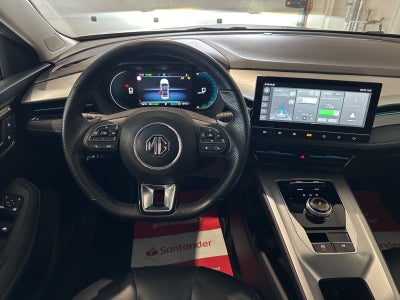 MG MG5 Luxury