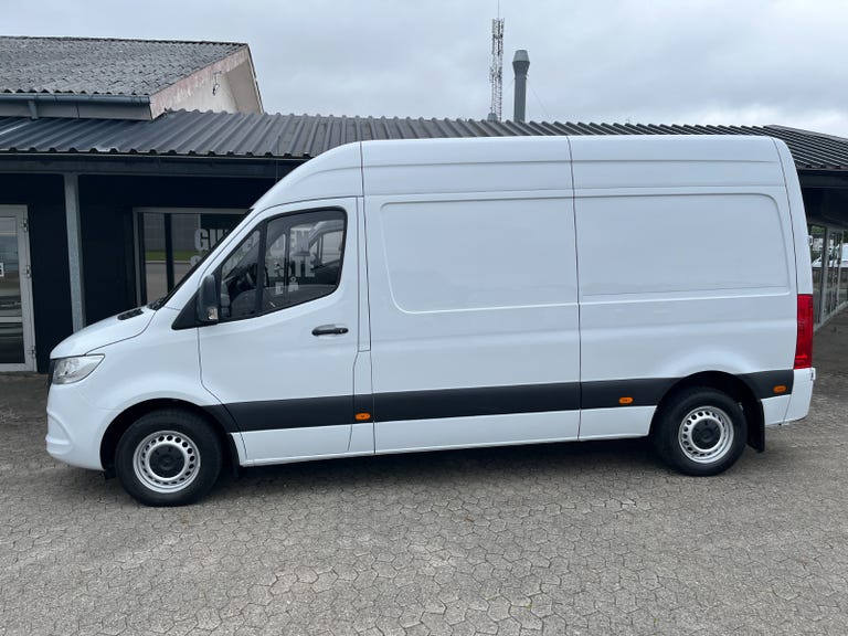 Mercedes Sprinter 214 CDi A2 Kassevogn aut. FWD