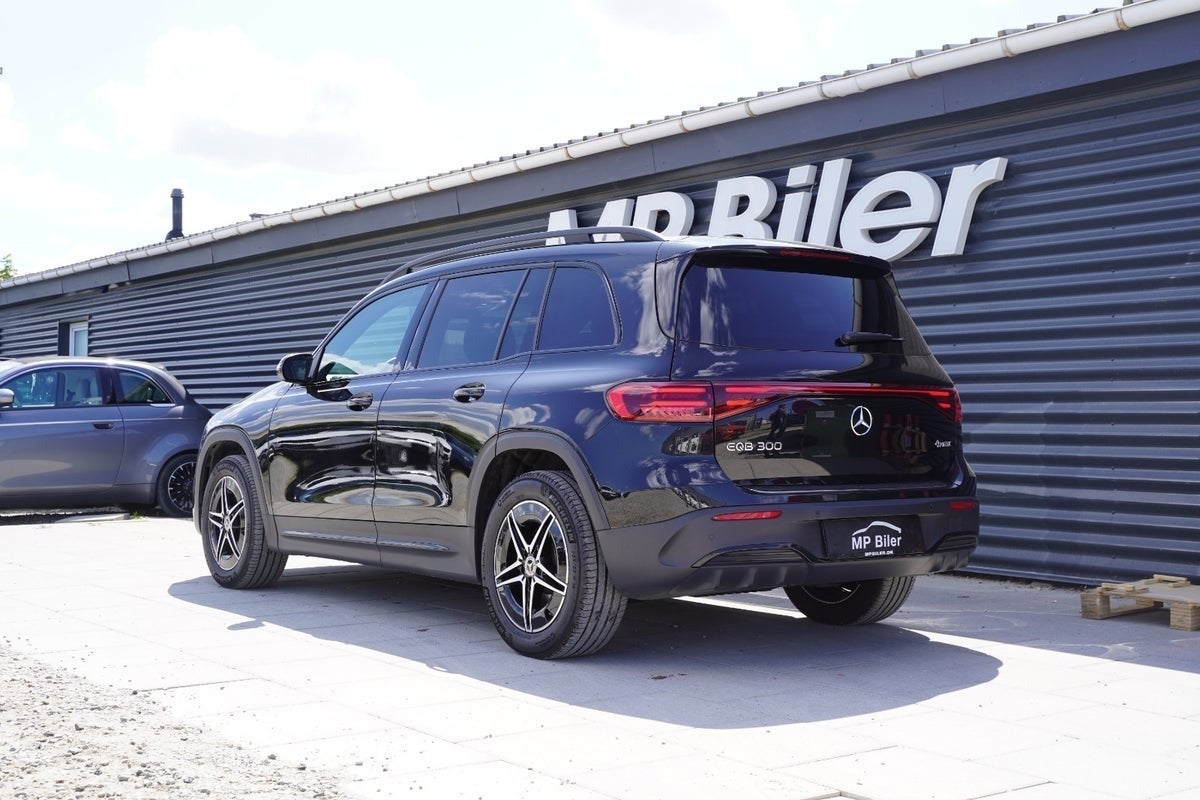 Billede af Mercedes EQB300 AMG Line 4Matic