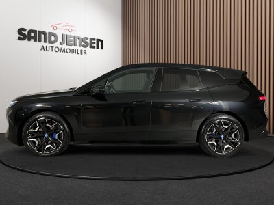 BMW iX xDrive40 Supercharged