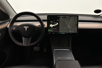 Tesla Model Y Long Range RWD