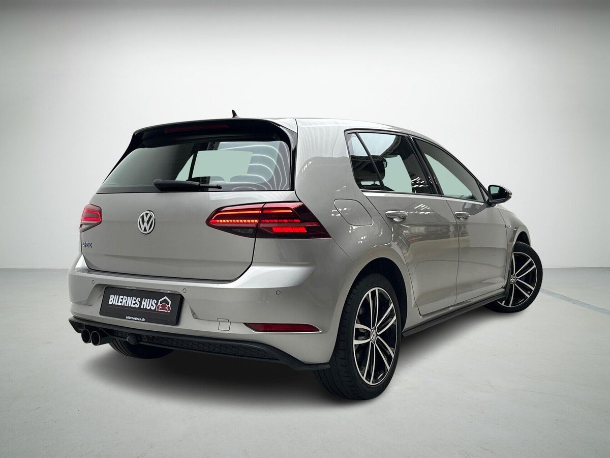 VW Golf VIII GTE DSG billede 2