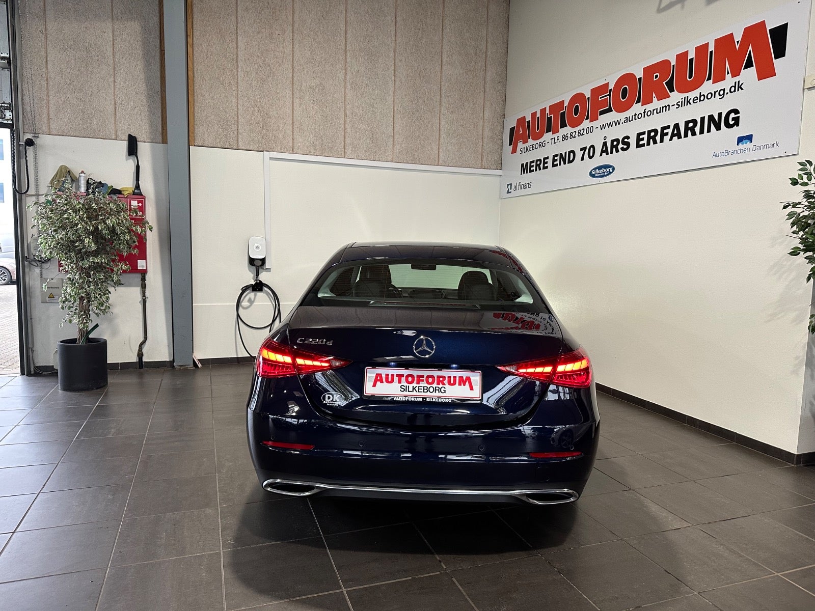 Mercedes C220 d, Billede 16