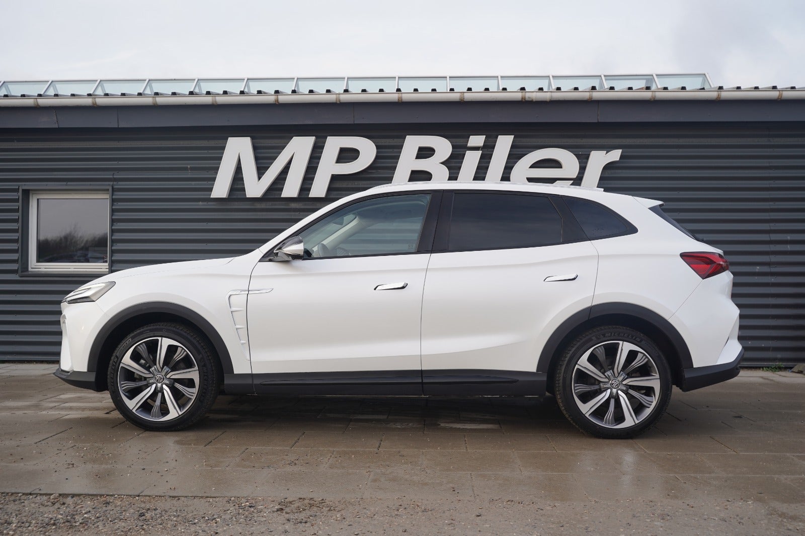 Billede af MG Marvel R  Luxury