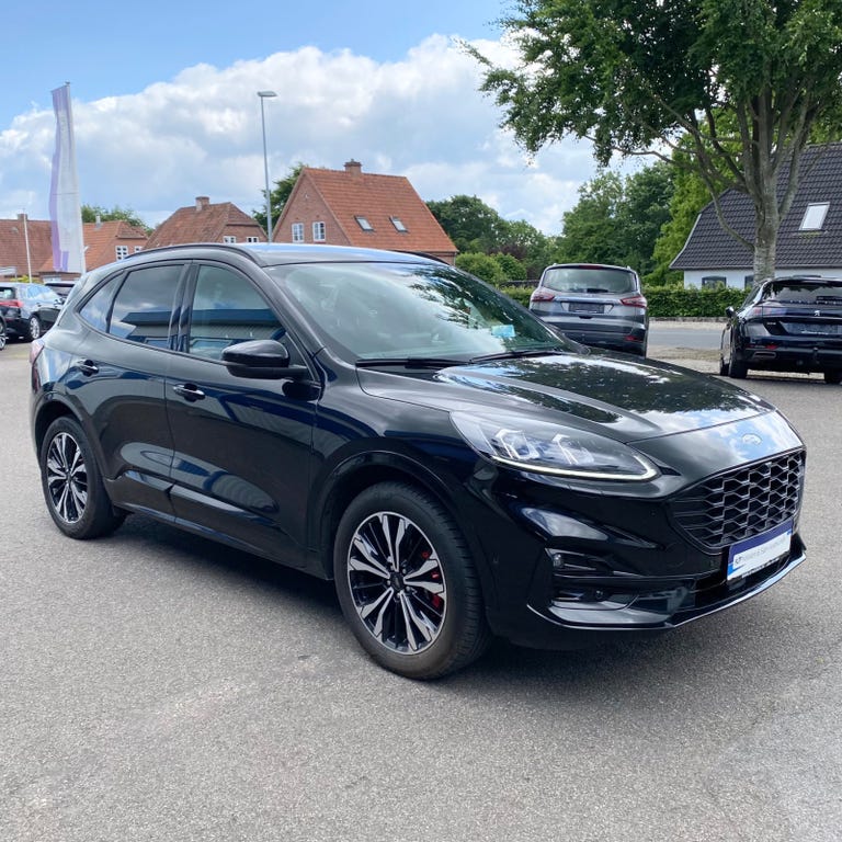 Ford Kuga PHEV ST-Line X CVT