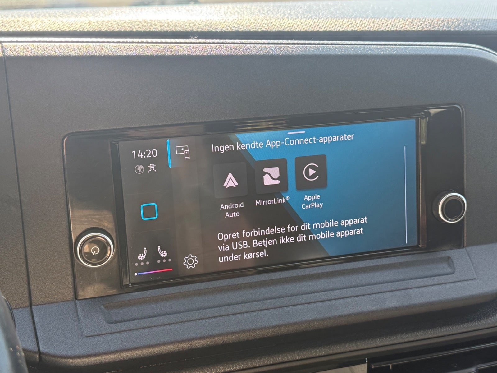 VW Caddy TSi 114 Family DSG