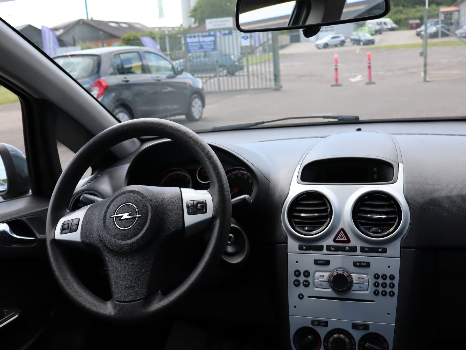 Billede af Opel Corsa 1,2 16V Cool