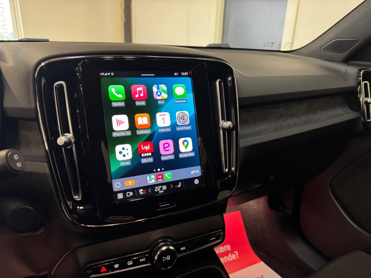 Volvo XC40 P6 ReCharge Core