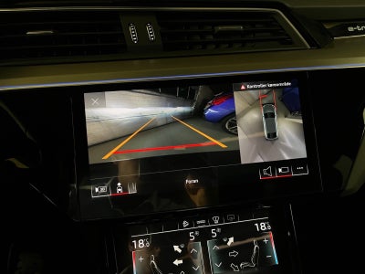 Audi e-tron Advanced Sportback quattro Van