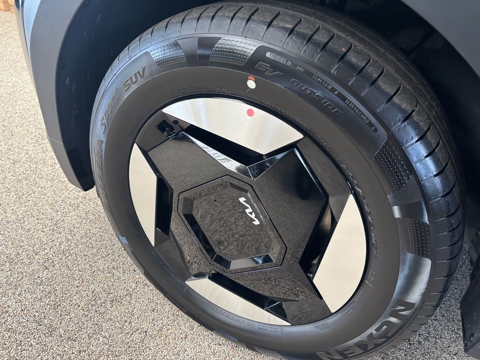 Kia EV9 Standard Range Upgrade RWD 7prs