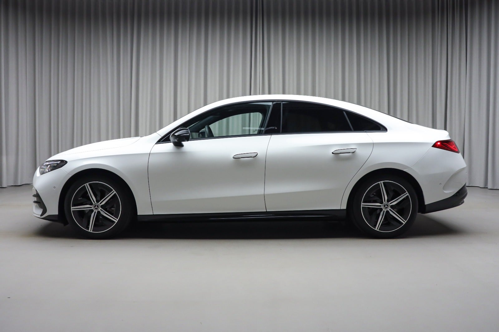 Mercedes-Benz CLA 250+ (6/8)