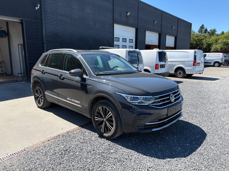 VW Tiguan eHybrid Elegance DSG Van