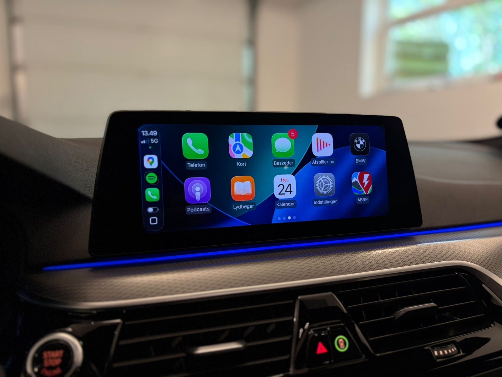 BMW – 540i