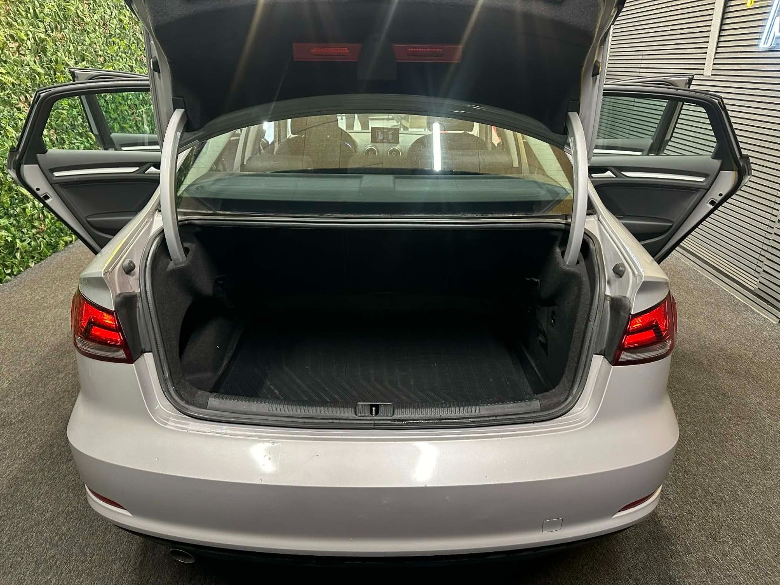 Billede af Audi A3 1,6 TDi 110 Ambiente S-tr.