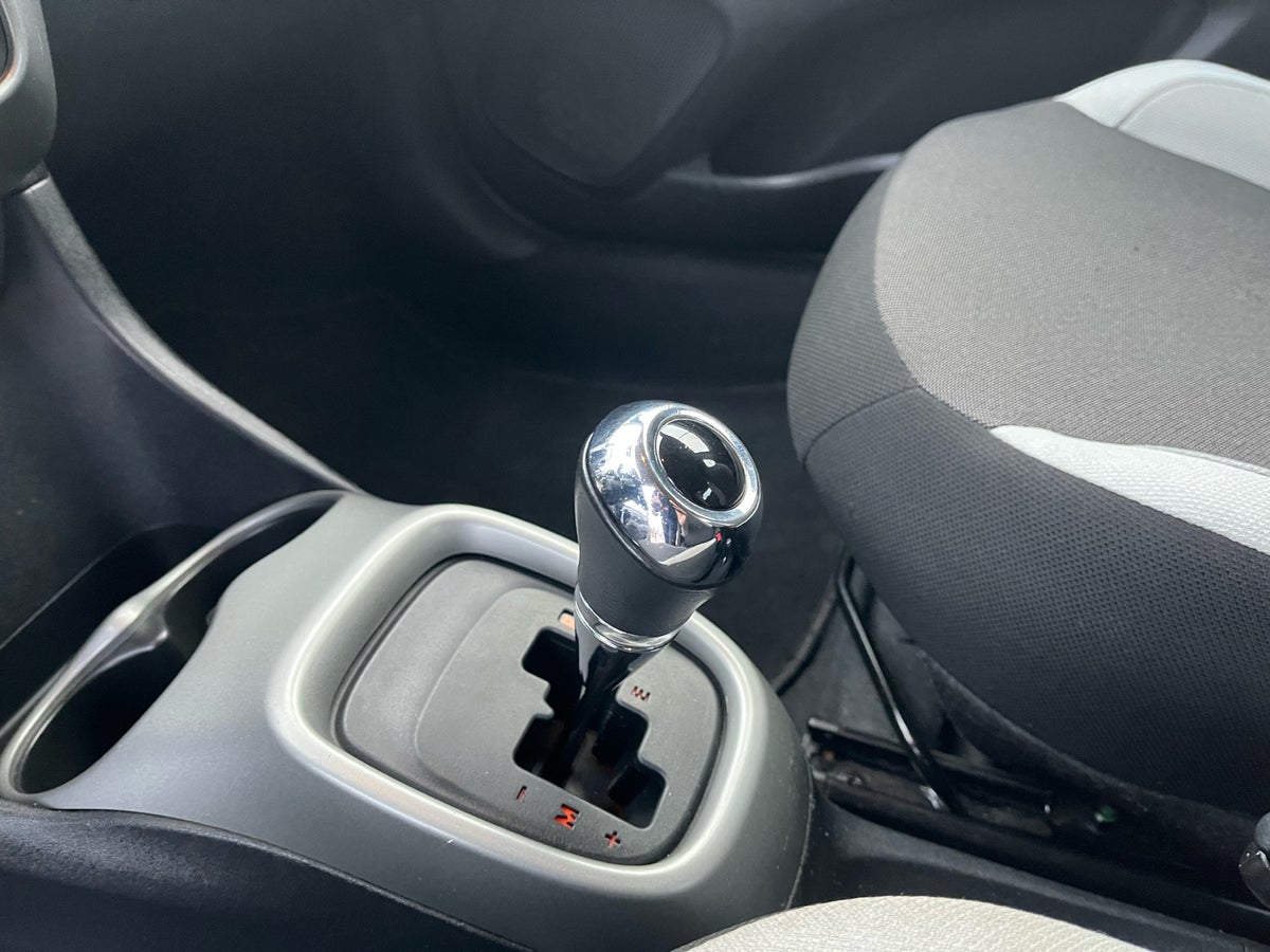 Toyota Aygo VVT-i x-play x-shift billede 5