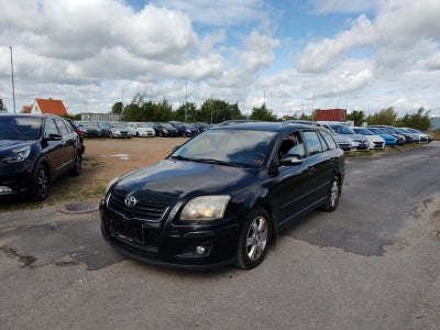 Toyota Avensis 1,8 Sol+ 5d