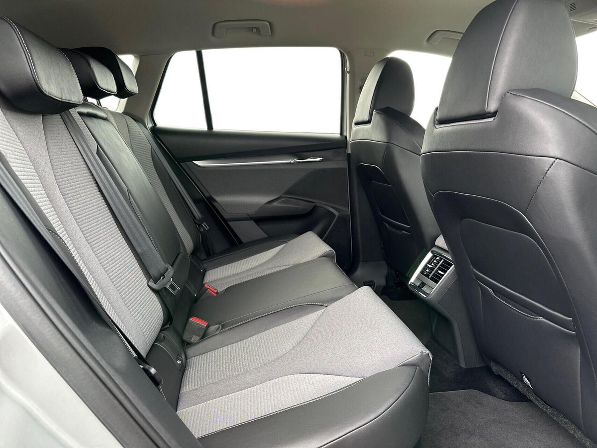 Skoda Enyaq iV Selection Lounge billede 10