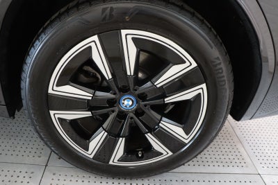 BMW iX3 Charged M-Sport