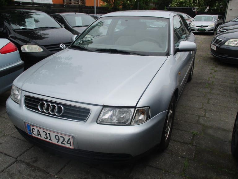 Audi A3 Ambiente aut.