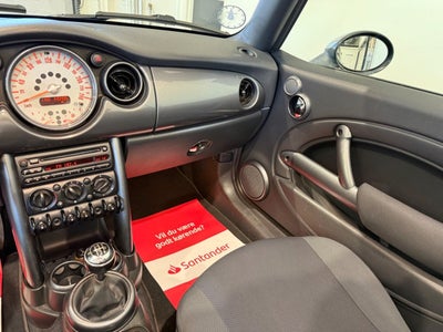 MINI Cooper Cabriolet
