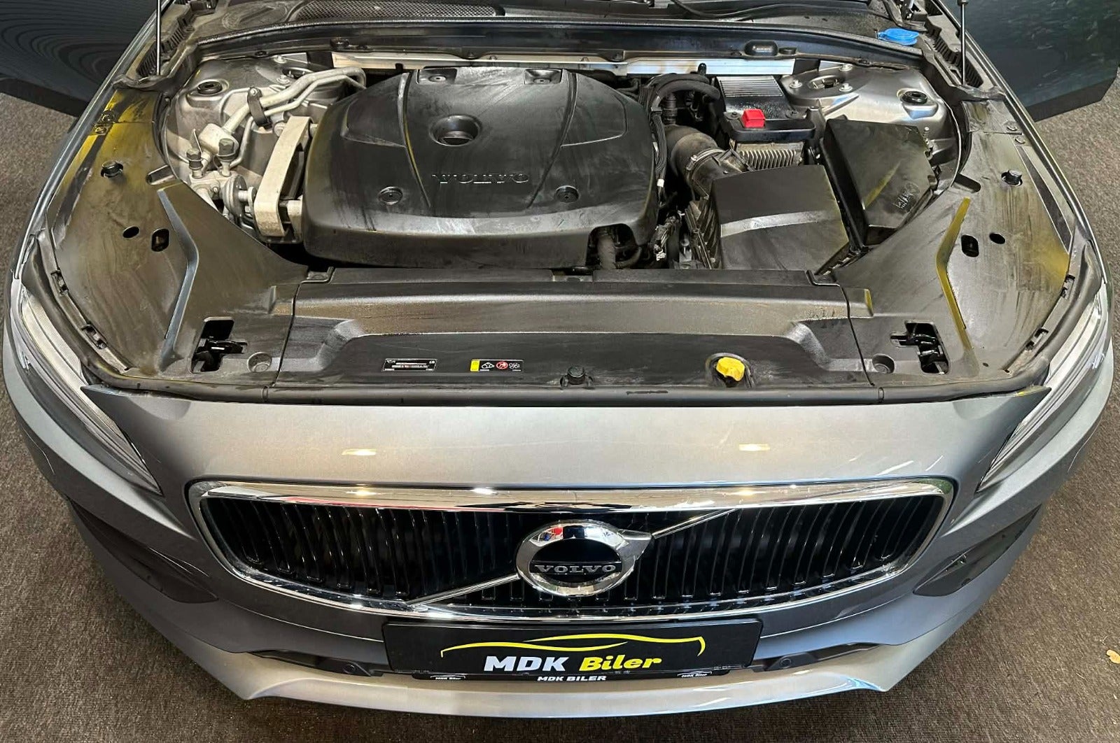 Billede af Volvo S90 2,0 T4 190 Momentum aut.