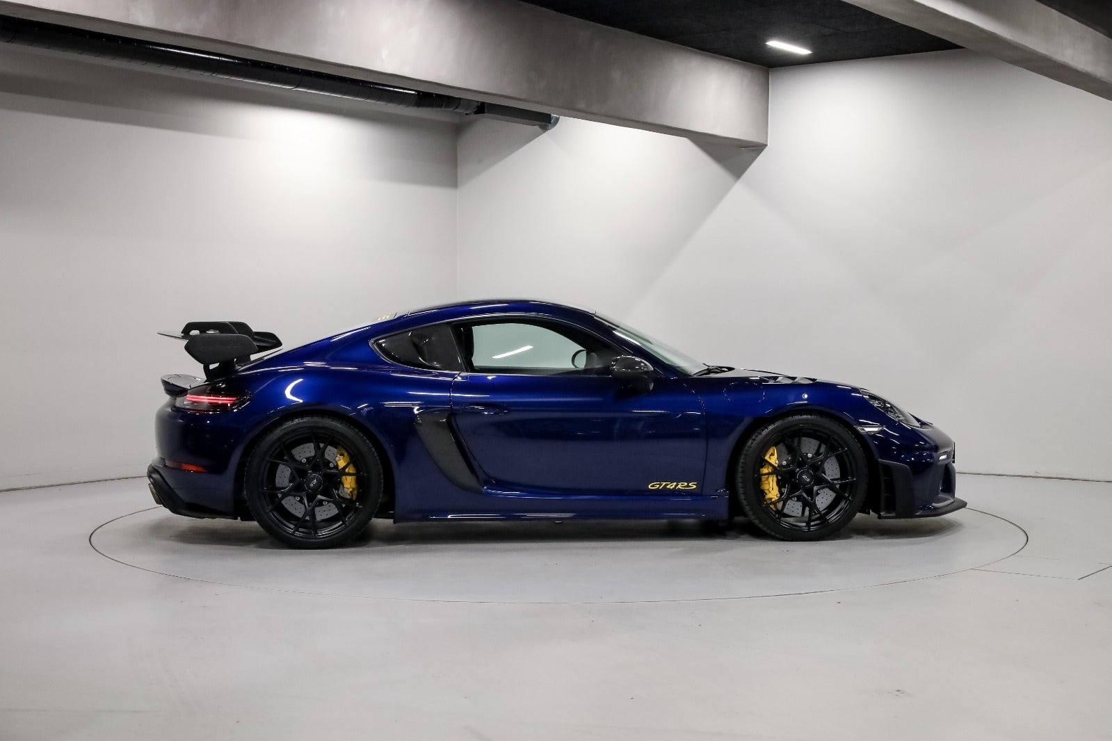 Porsche 718 Cayman GT4 RS 4,0 PDK