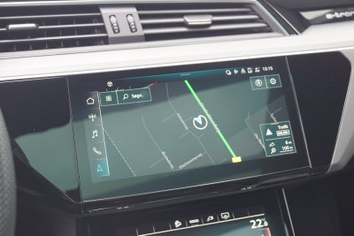 Audi e-tron Black Edition S-line quattro